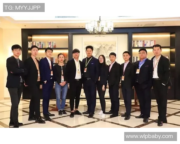 钟诚的奋斗之路：从平凡到卓越的成长故事与人生哲学