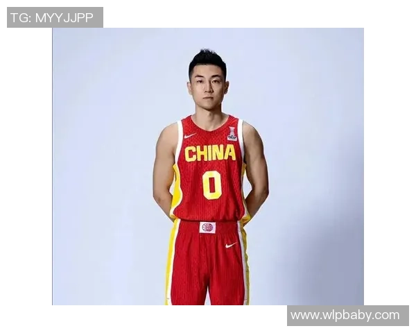 高诗岩：从篮球新星到职业生涯的辉煌转折点探索与成长之路